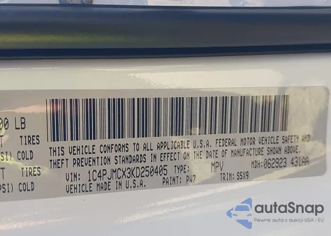 2019 Jeep Cherokee Latitude 4X4 z USA, uszkodzony, nr VIN 1C4PJMCX3KD250405